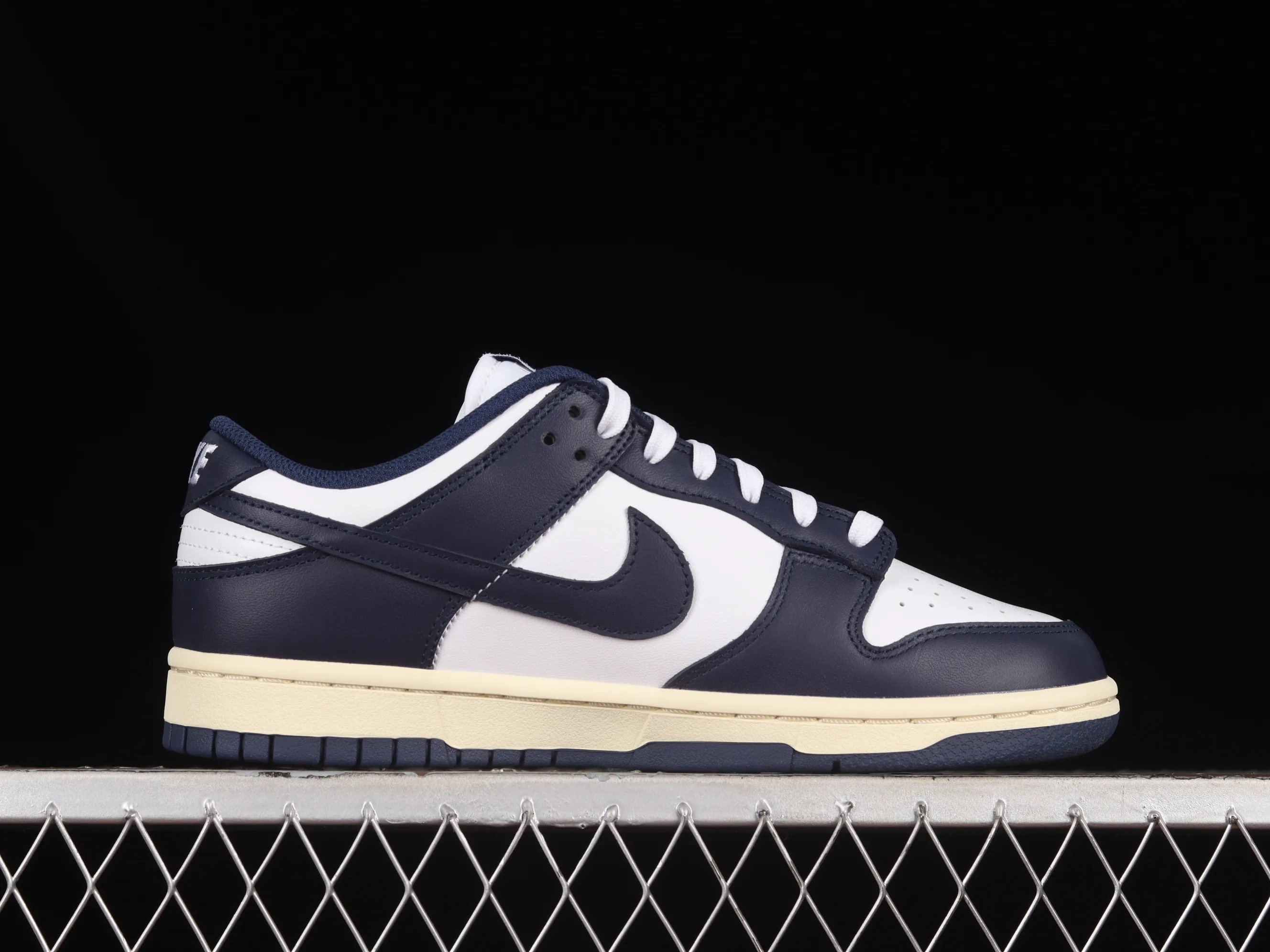 All categories Nk SB Dunk series Nk SB Dunk Low low-top sneakers M version pure original Nk SB Dunk Low "Navy Blue" navy blue color SB smashed backboard fashion casual sneakers DD1503-115